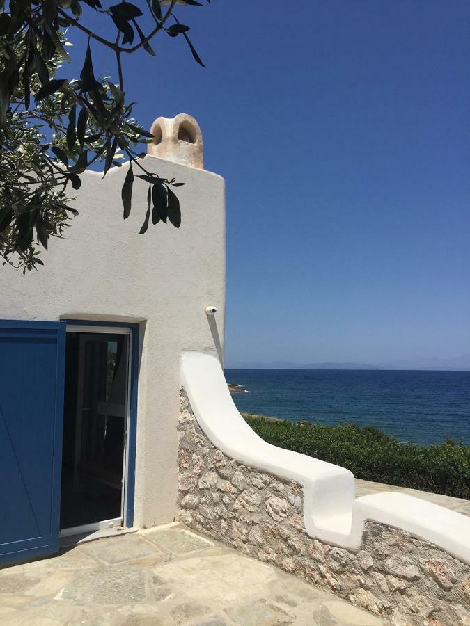 Seafront Villa Polyxene Keratea Exterior photo