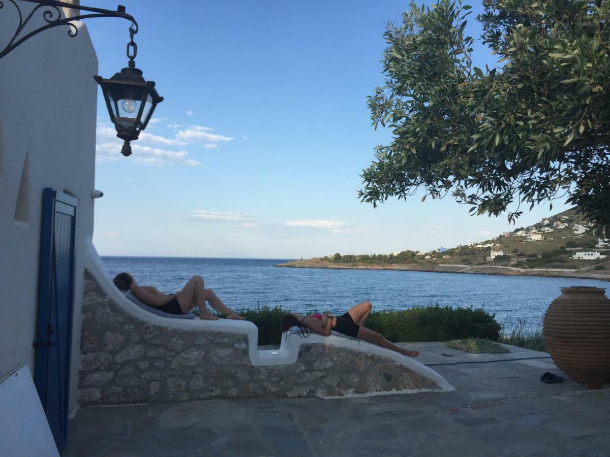 Seafront Villa Polyxene Keratea Exterior photo